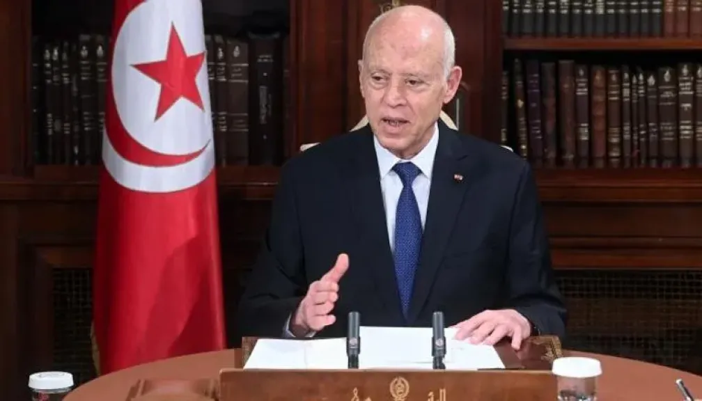 مظاهرات حاشدة في تونس بين مؤيدين ومعارضين لسعيد.. والانقسام السياسي يتعمّق