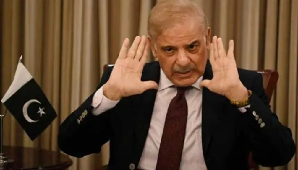 إسلام آباد ترد على هجوم نيودلهي بـ”عملية انتقامية” وشهباز شريف يؤكد: بدأنا الرد
