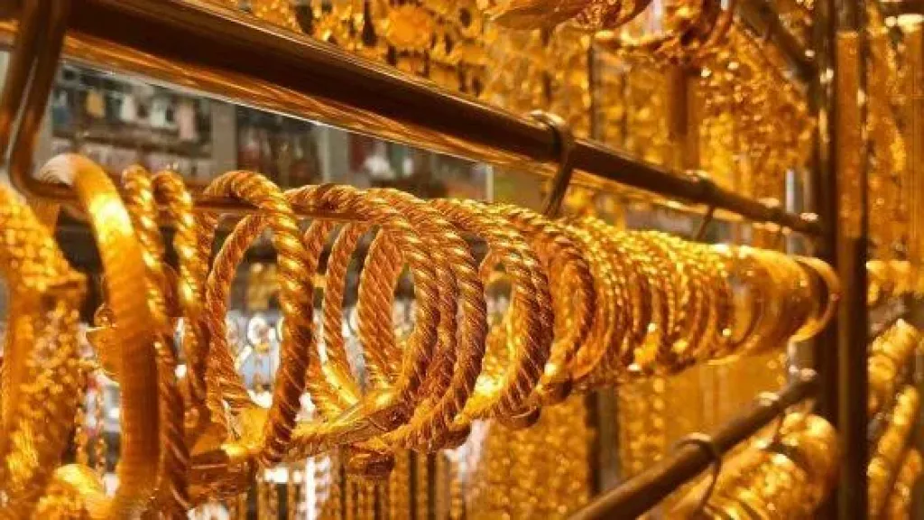 انخفاض طفيف اليوم  لأسعار الذهب في محلات الصاغة  بمصر  وأداء ضعيف عالميًا خلال الأسبوع”