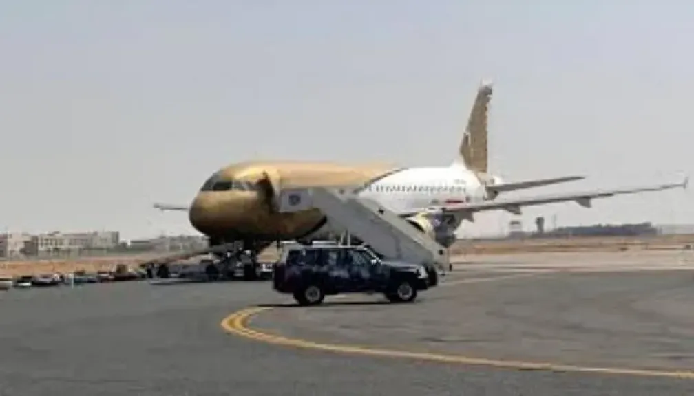 هبوط آمن لطائرة في مطار الكويت بعد بلاغ عن قنبلة على متن الرحلة وتفعيل خطة الطوارئ