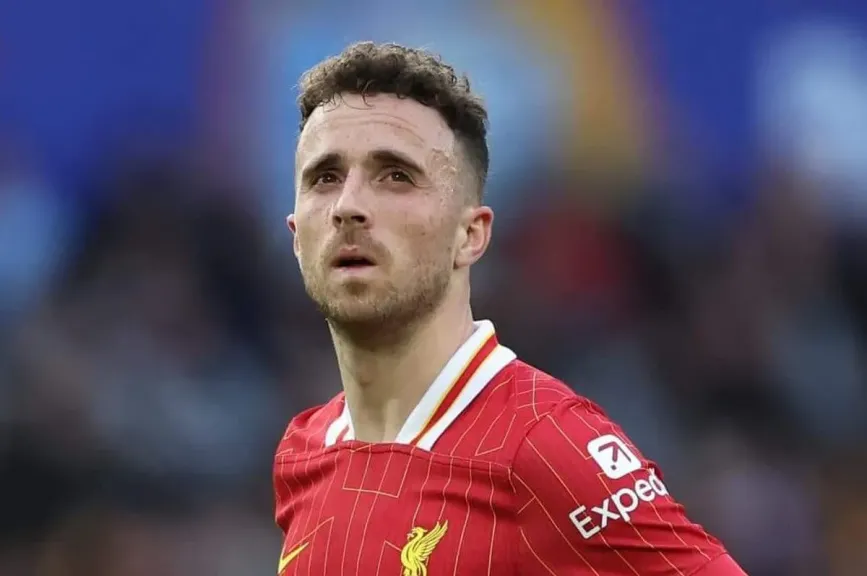 وفاة ديوجو جوتا لاعب ليفربول في حادث مأساوي بعد 4 أيام من زفافه – تفاصيل صادمة تهز الوسط الرياضي