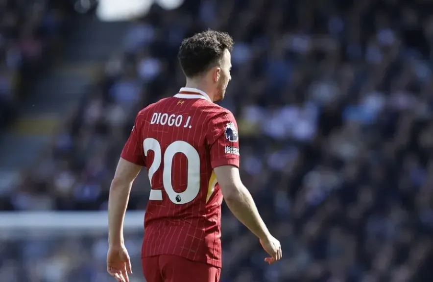 ليفربول يخلد الرقم 20 تكريماً للراحل ديوغو جوتا بعد وفاته المأساوية