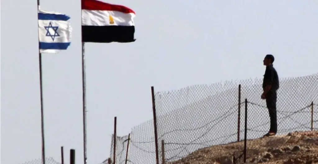 إعلامي إسرائيلي يكره مصر والمصريين يتنبأ بسيناريو مرعب عن مصر