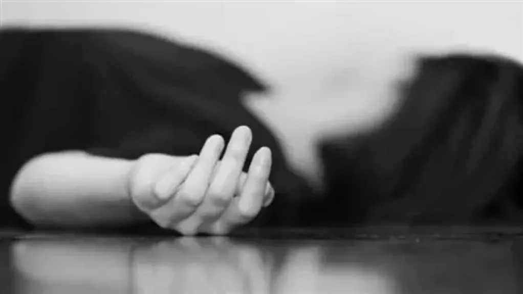 جريمة أم انتحار؟ سيدة تفارق الحياة شنقًا بعد شجار مع زوجها بالعمرانية