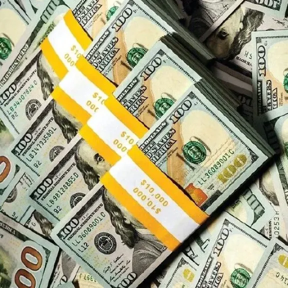 الدولار يتراجع مجددًا أمام الجنيه.. مفاجأة منتصف تعاملات اليوم!
