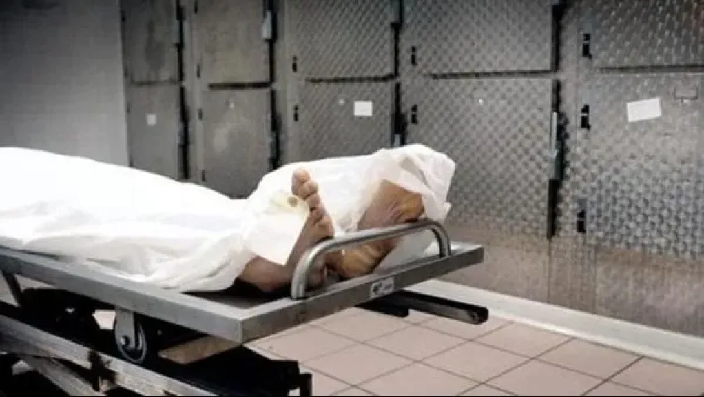 جريمة غامضة  في إسنا.. جثة شاب متحللة داخل شقة تُشعل تحريات الأمن وتحير الأهالي