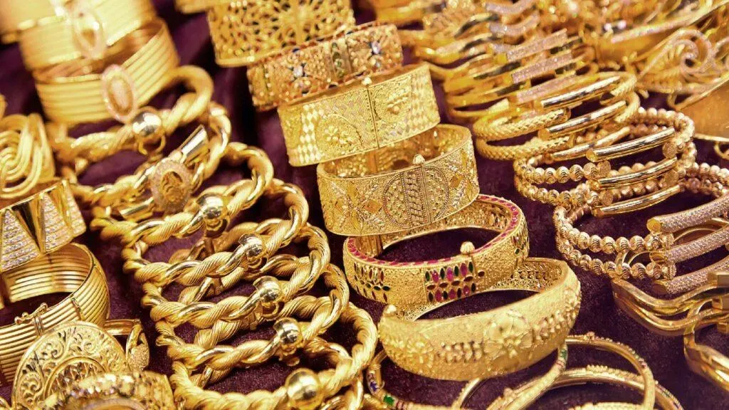 الذهب يواصل الهبوط في مصر.. تراجع جديد في الأسعار اليوم الأحد 3 أغسطس 2025