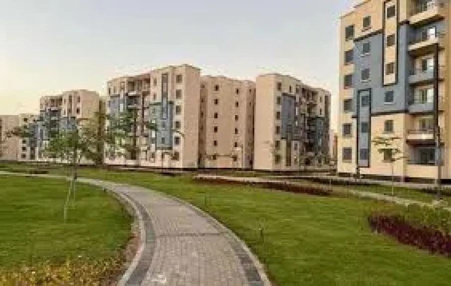 شقق الإسكان