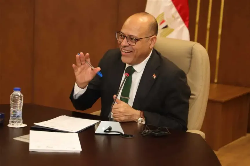 وزير العمل