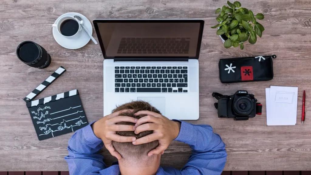 فرض ضرائب على صناع المحتوى