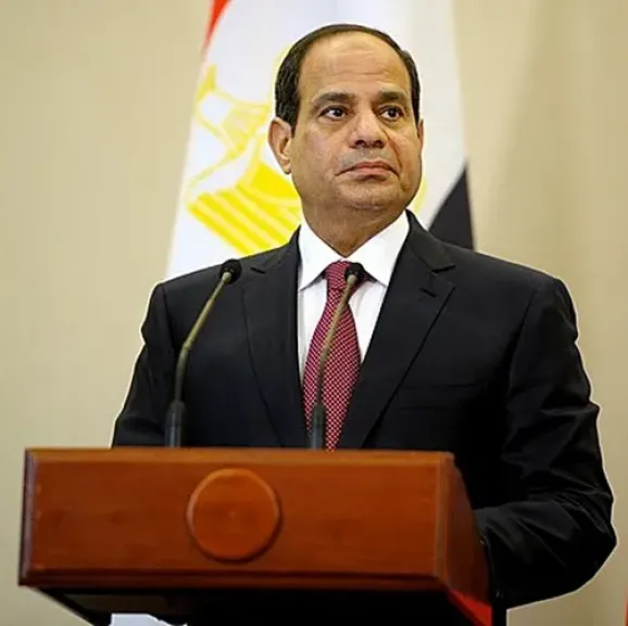 الرئيس السيسي يحيي شباب مصر الأوفياء: أنتم عماد بناء حاضر يليق بتاريخ أمتنا العريق