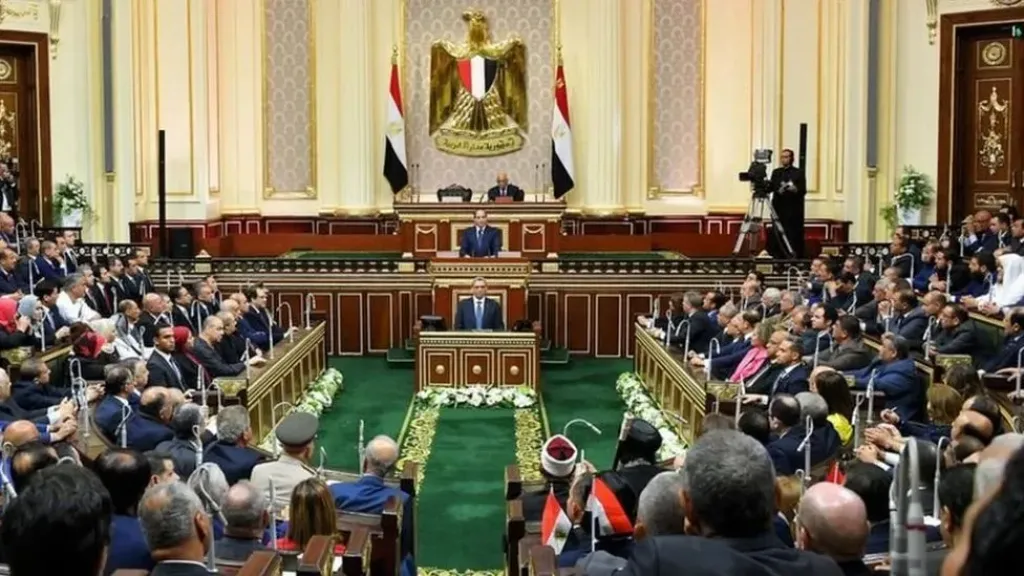 خطة تنمية مصر.. من مشروعات متفرقة إلى سياسات مترابطة ترسم الطريق حتى 2030