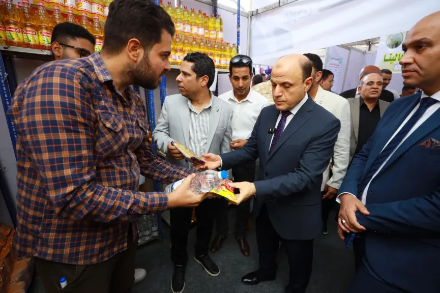 محافظ كفرالشيخ يعلن استمرار مبادرة ”سوق اليوم الواحد” بمعرض «أهلًا مدارس» وتعميمها على مراكز ومدن المحافظة.