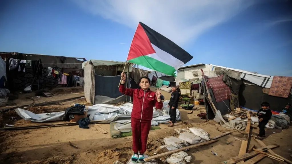 فرنسا تمنع رفع الأعلام الفلسطينية على المباني العامة قبيل اعترافها بالدولة الفلسطينية في الأمم المتحدة