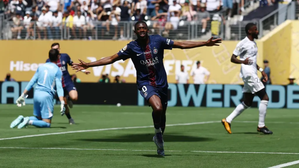 موعد مباراة برشلونة ضد باريس سان جيرمان في دوري أبطال أوروبا.. القنوات الناقلة والتشكيل المتوقع