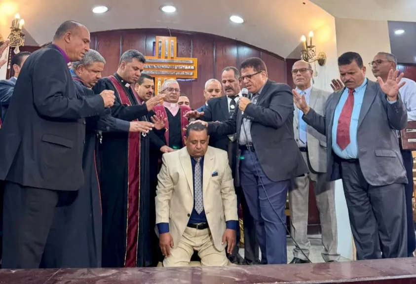 مجمع الكنائس المعمدانية الكتابية يحتفل برسامة أول قسّ لرعاية ذوي الهمم في مصر