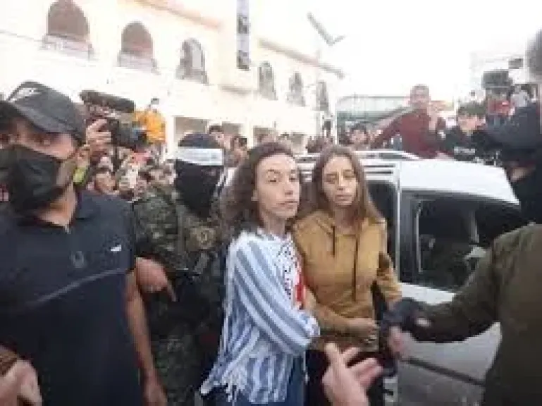غزة.. بدء تنفيذ عملية تبادل الأسرى بين إسرائيل وحماس وفق خطة ترامب وسط إشراف مصري ودولي