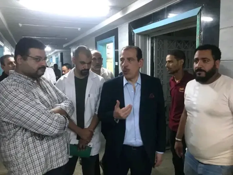 جولة ليلية مفاجئة من نائب وزير الصحة بمستشفى العامرية العام بالإسكندرية: إصلاح... جولة ليلية مفاجئة من نائب وزير الصحة بمستشفى العامرية العام بالإسكندرية: إصلاح الأجهزة المعطلة ومتابعة مستوى الخدمة الطبية