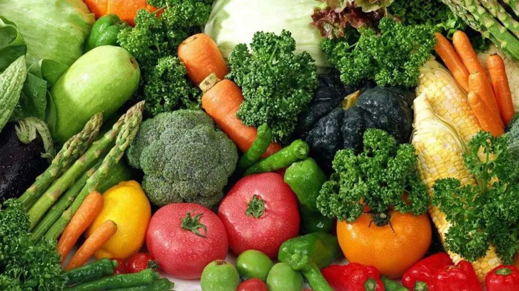 العنب بكام النهاردة؟.. أسعار الخضراوات والفاكهة اليوم الأربعاء 29 أكتوبر 2025