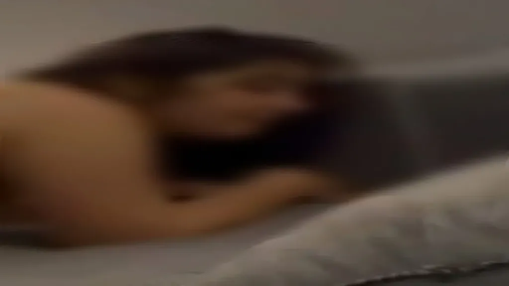 تداعيات “فيديو رحمة محسن” تتصاعد.. ببلاغ للنائب العام: “جوزي صورني خلسة في... تداعيات “فيديو رحمة محسن” تتصاعد.. ببلاغ للنائب العام: “جوزي صورني خلسة في الفراش وطلب بـ3 ملايين جنيه”