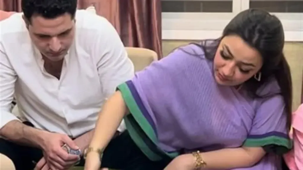 تصريحات صادمة من أحمد فرج طليق الفنانة رحمة محسن: “هي اللي حاولت... تصريحات صادمة من أحمد فرج طليق الفنانة رحمة محسن: “هي اللي حاولت ترجع لي.. وعندي ما يثبت كل حاجة”