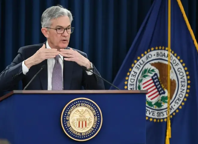 تصريحات باول تقلب الأسواق العالمية.. الذهب يهبط بعد خفض الفائدة وصدمة من موقف الفيدرالي الأمريكي تصريحات باول تقلب الأسواق العالمية.. الذهب يهبط بعد خفض الفائدة وصدمة من موقف الفيدرالي الأمريكي