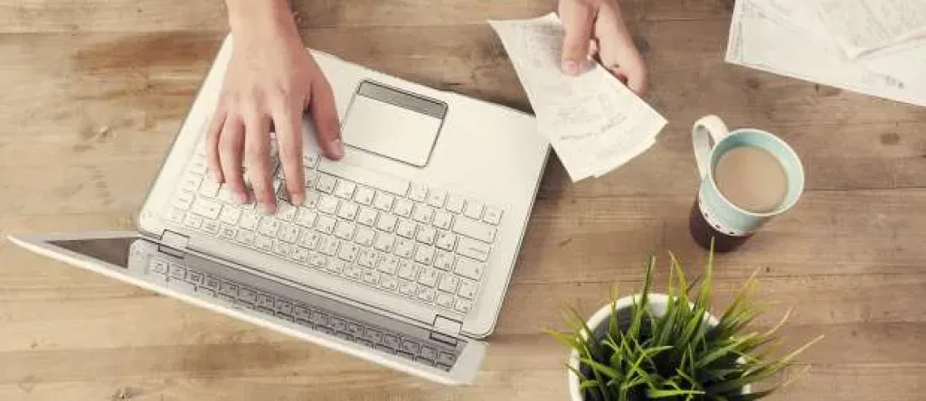 قبل انقطاع التيار.. تعرّف على خطوات الاستعلام عن فاتورة الكهرباء وطرق الدفع لشهر أكتوبر