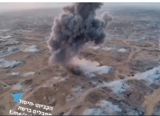 فيديو يُشعل الجدل: انفجار هائل في غزة يشبه “الانفجار النووي”.. وإسرائيل تزعم تدمير نفق تابع لحماس