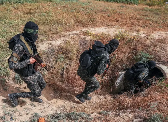 الولايات المتحدة تضغط على إسرائيل للسماح بخروج 200 مقاتل من أنفاق رفح مقابل تسليم جثث الرهائن