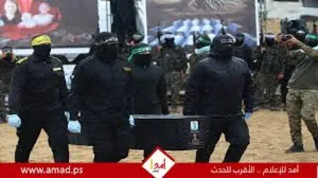 حماس تُقر باستخدام “أساليب خداعية” خلال استخراج رفات رهينة إسرائيلي في غزة.. وإسرائيل تتهمها بـ“التضليل الإعلامي”