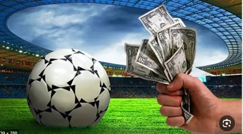 ضيحة مدوية تهز الكرة التركية.. اعتقال 21 شخصًا بينهم حكام ورئيس نادٍ بتهم المراهنات والتلاعب بالنتائج