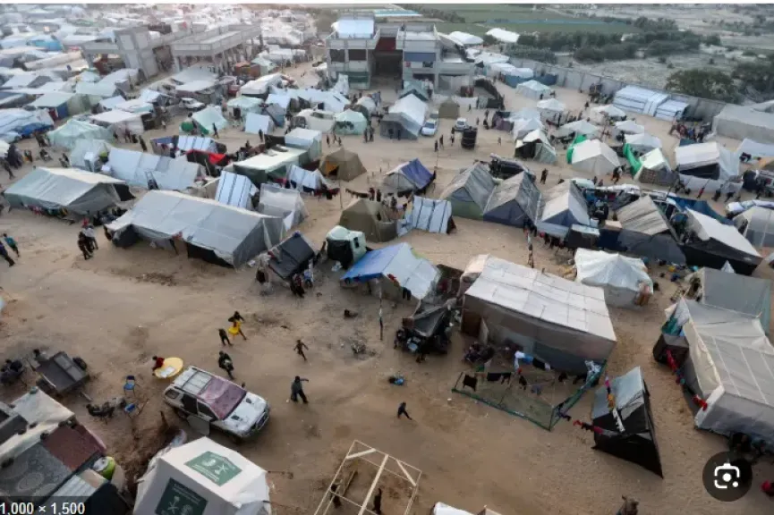 مصر تقيم  أضخم مخيم إيواء في  المناطق التي ينسحب منها الجيش الإسرائيلي بغزة --فيديو