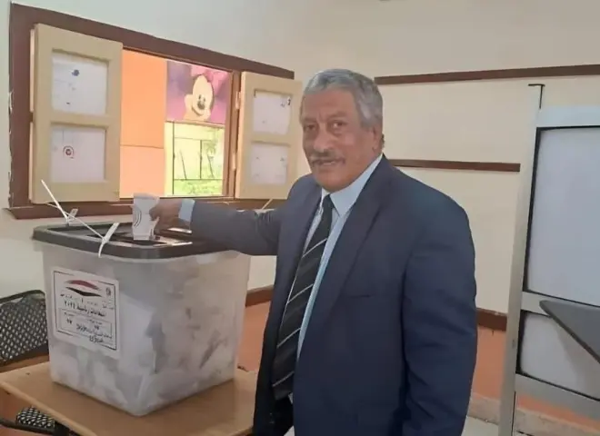 حقيقة ظهور المرحوم عماد حمدي في انتخابات مجلس الشعب 2025.. المصريون لا يفوّتون فرصة للتريقة