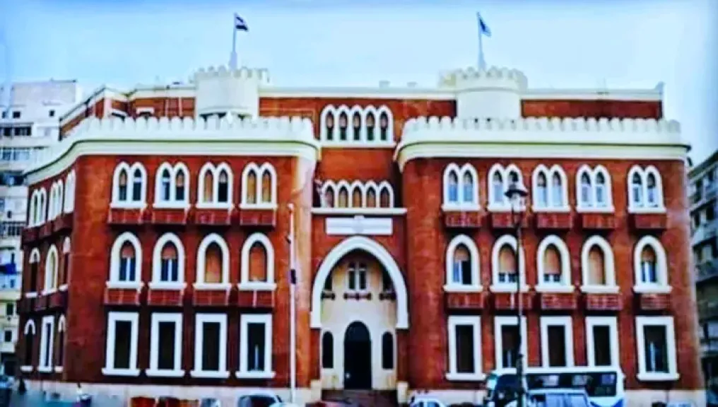 جامعة الإسكندرية تحذر أحد مرشحي انتخابات نادي سموحة من استخدام شعارها في الدعاية: إحالة رسمية للتحقيق