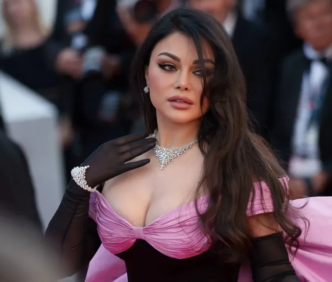 القضاء الإداري يحجز دعوى هيفاء وهبي وهاني سامح ضد نقيب الموسيقيين للحكم في 28 ديسمبر