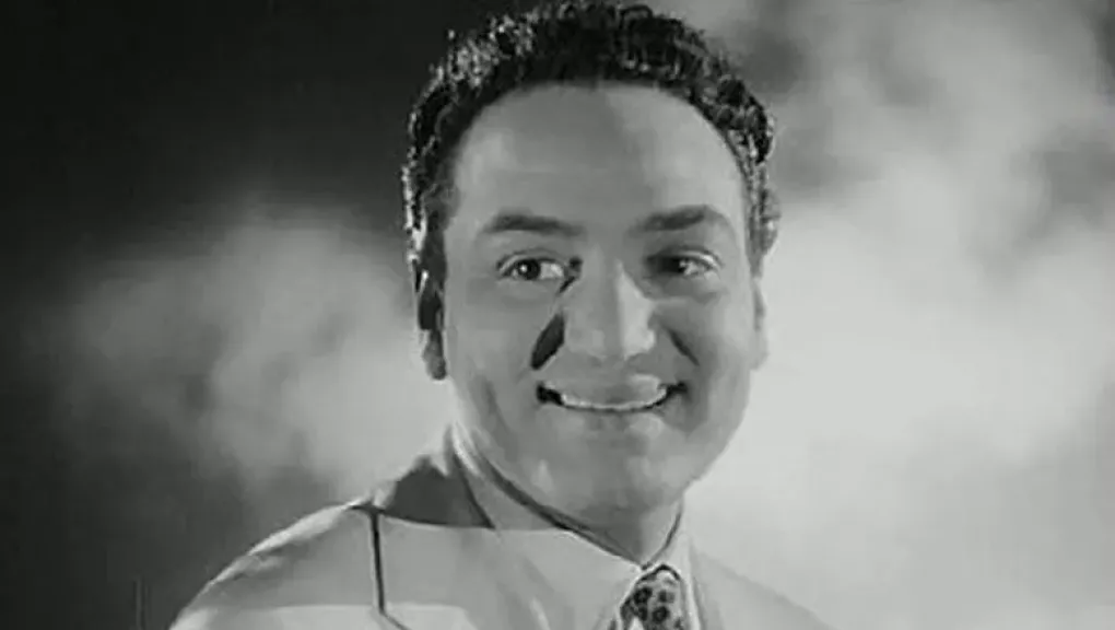 تشابه مثير مع محمد فوزي يثير الجدل.. الحفيدة الحقيقية تكشف المستور