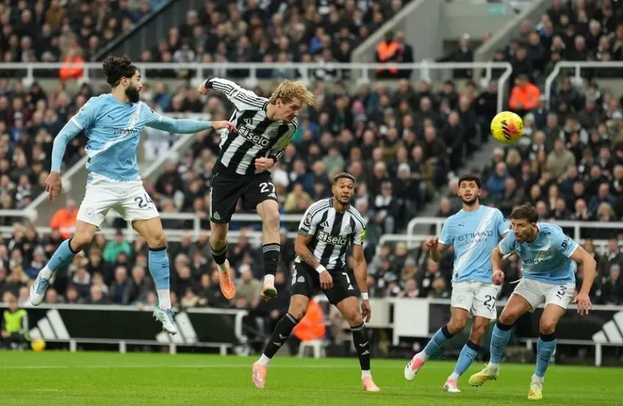 الساحرة المستديرة ملهاش كبير.. نيوكاسل يفاجئ مانشستر سيتي بثنائية مدوية في عقر داره