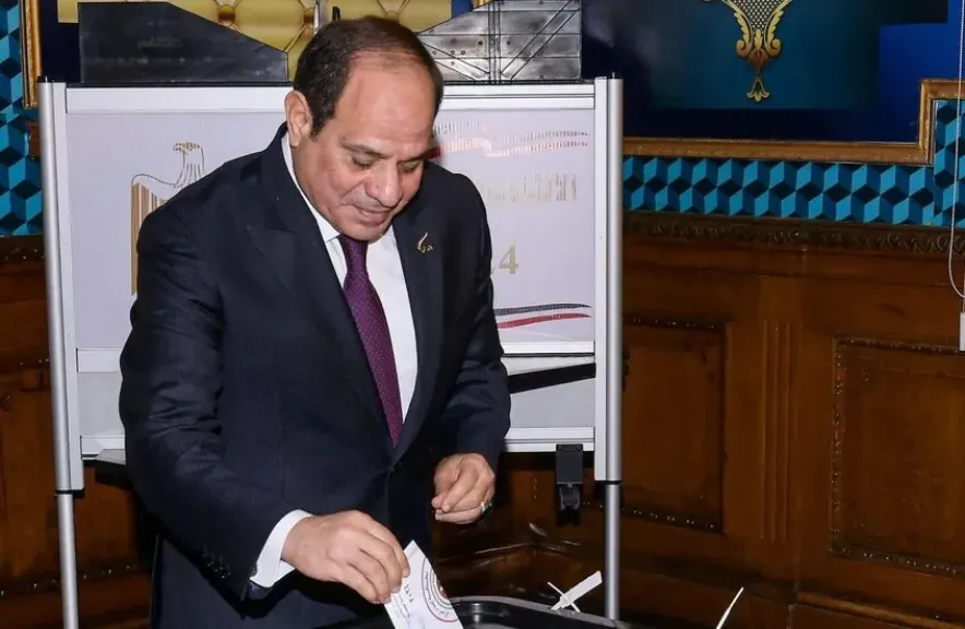 السيسي يدشن المرحلة الثانية من انتخابات البرلمان 2025.. اهتمام رئاسي بضمان برلمان يعبر عن الإرادة الشعبية