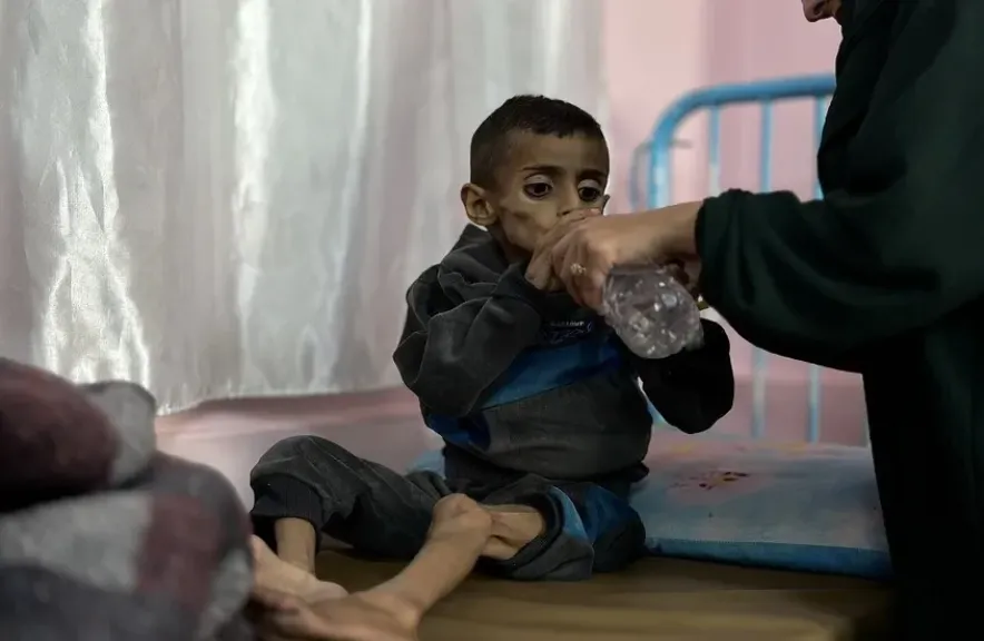 “تجّار الشِعارات”.. حسابات وهمية تستغل مأساة غزة لجمع التبرعات والنصب على المتعاطفين