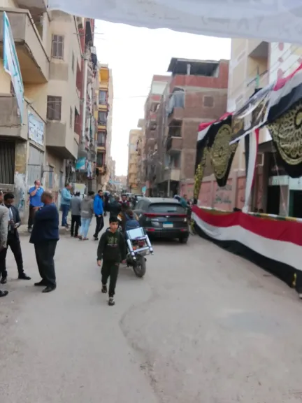 اليوم الثاني من انتخابات المرحلة الثانية للبرلمان بكفر الشيخ.. مشاركة لافتة وضبط مخالفات وطفل يجذب الأنظار بإصراره على دخول اللجنة