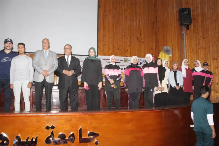 جامعة سوهاج تطلق الندوة التعريفية بالمشروع الوطني للقراءة.. وجائزة المليون جنيه تترقب الطالب الجامعي المثقف