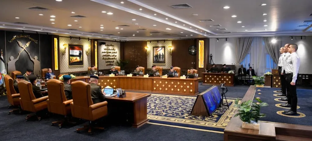 السيسي في الأكاديمية العسكرية المصرية.. حوار شامل مع الطلاب حول الاقتصاد والتعليم والذكاء الاصطناعي وقضايا الدولة