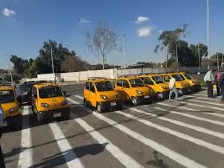 خطة الإحلال تبدأ.. محافظ الجيزة يكشف تفاصيل استبدال التوك توك بسيارات «كيوت» وتنفيذ المرحلة الأولى في 4 مناطق