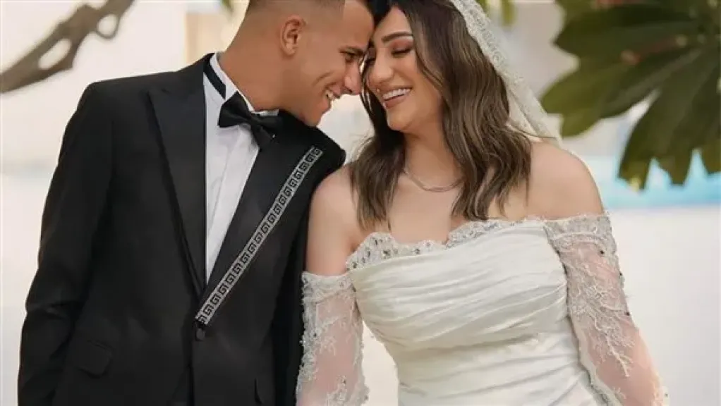 بعد ضجة الانفصال.. مفاجأة مدوية: عودة عصام صاصا وزوجته جهاد أحمد للحياة الزوجية خلال ساعات!