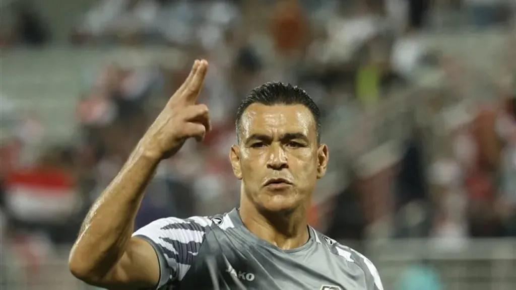 عصام الحضري ينفعل على السولية.. كيف أنقذ أفشة منتخب مصر من الهزيمة أمام الكويت؟