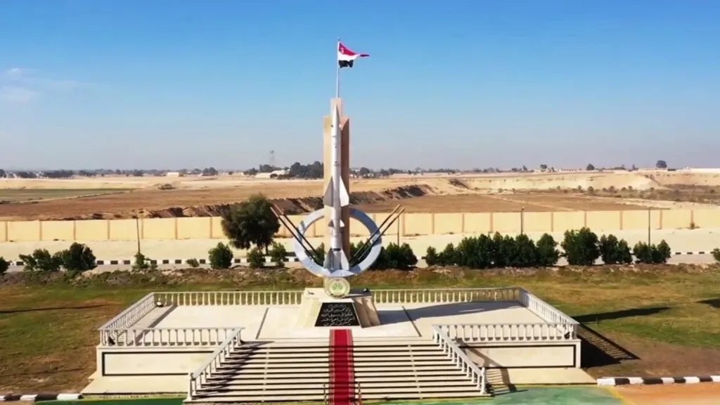 تحت شعار ”حدود مصر مقدسة”.. القاهرة تكشف عن قدرات عسكرية نوعية وتبدأ تصدير قنابل ”حافظ” الخارقة للتحصينات