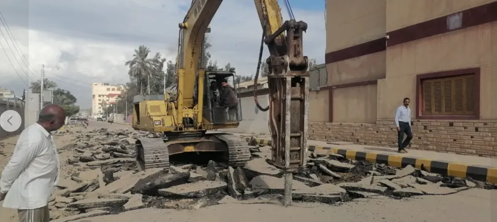 محافظ كفر الشيخ يوجّه بالإسراع في تجهيزات الرصف ورفع كفاءة طريق سخا ومسار العائلة المقدسة