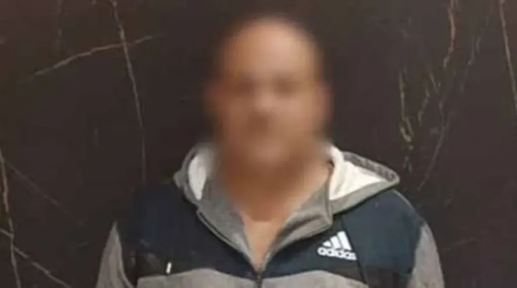 تسمم 5 عاملات في مصنع بالقاهرة بعد تناول وجبة من مطعم مجهول.. والأمن يضبط المالك ويغلق المنشأة