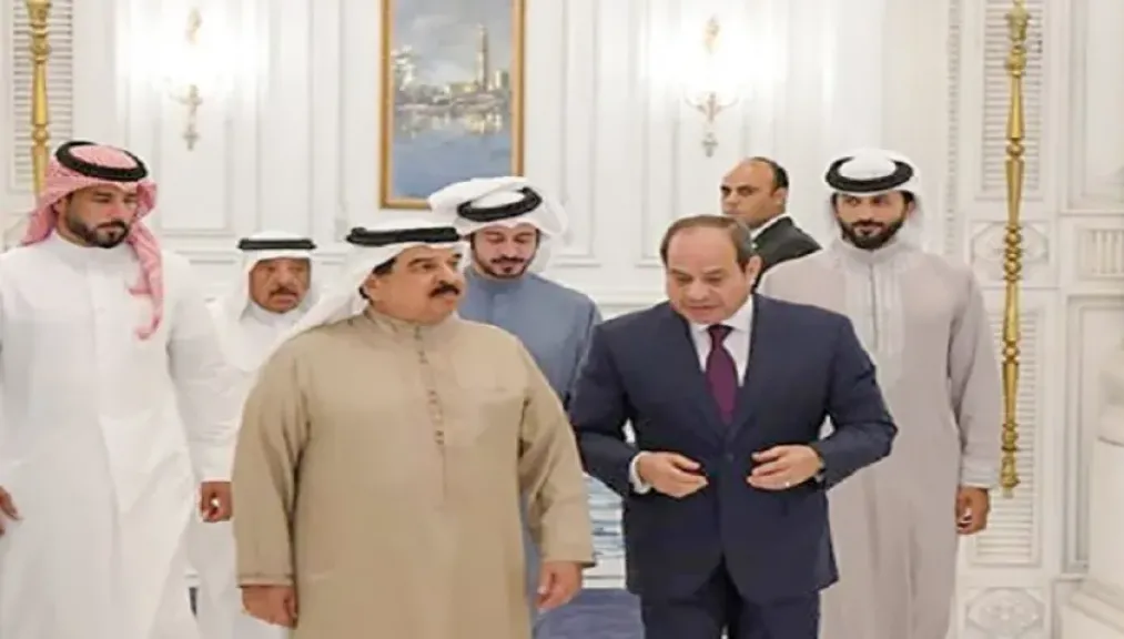 الرئيس السيسي وملك البحرين يؤكدان حتمية تنفيذ اتفاق غزة ورفض التهجير
