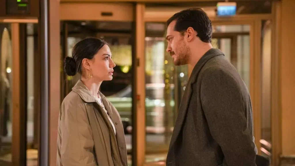 شاهد مسلسل حلم أشرف الحلقة 25 كاملة.. أحداث مشوقة وحب وخيانة تتصاعد